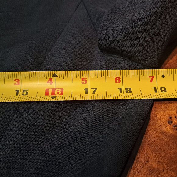 Club Monaco skirt and blazer vintage - Picture 10 of 10